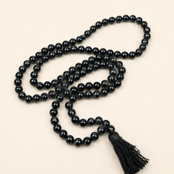 karungli mala